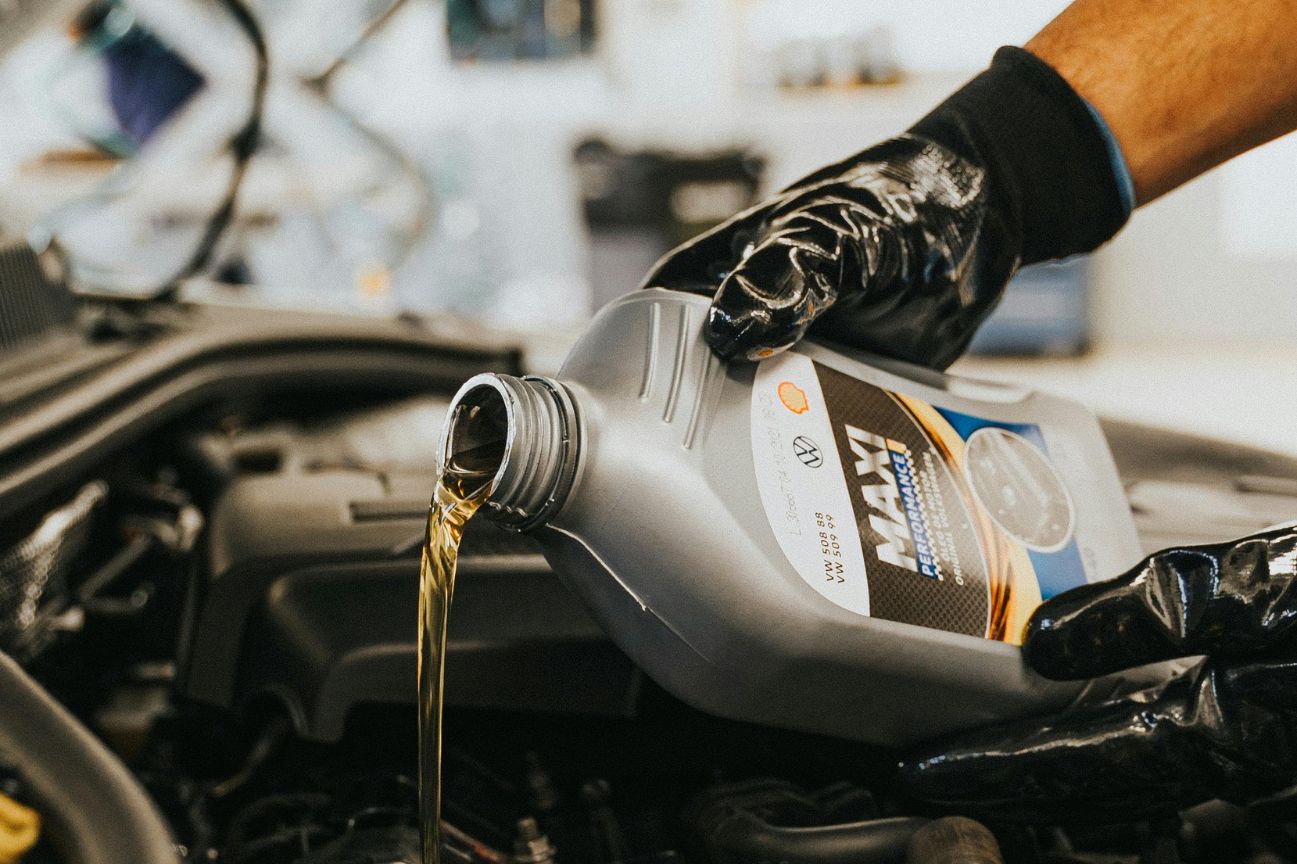 Changing Your Toyota Camry Engine Oil